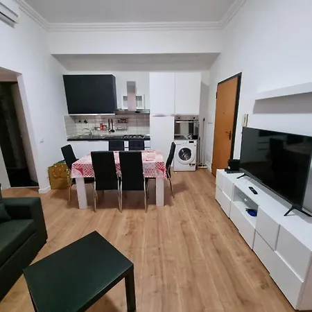 Apartamento Piazza Colombo-apartments *