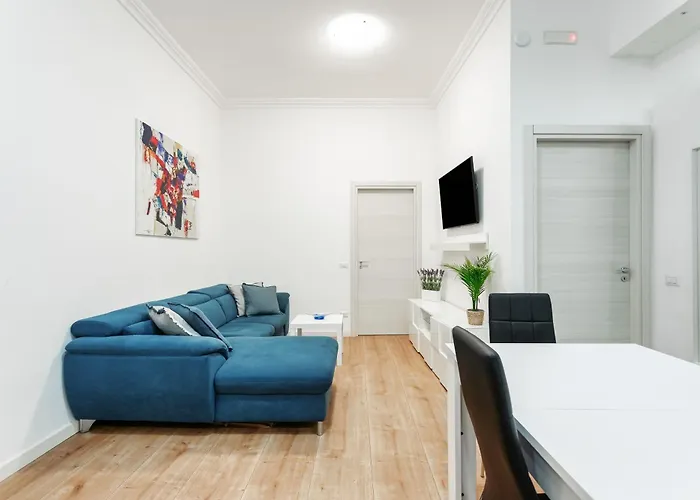 Appartement Elegante In Centro A - Piazza Colombo *